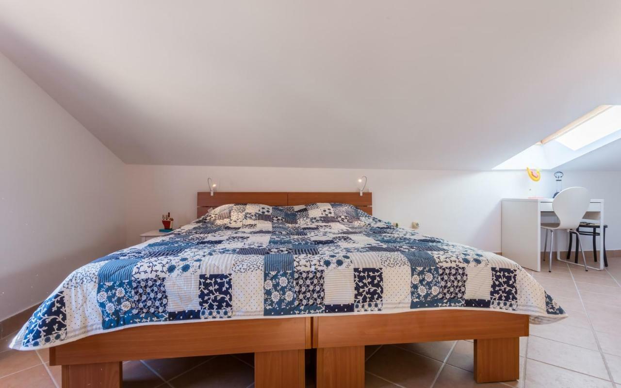 Tinka Apartment Baska  Exterior photo